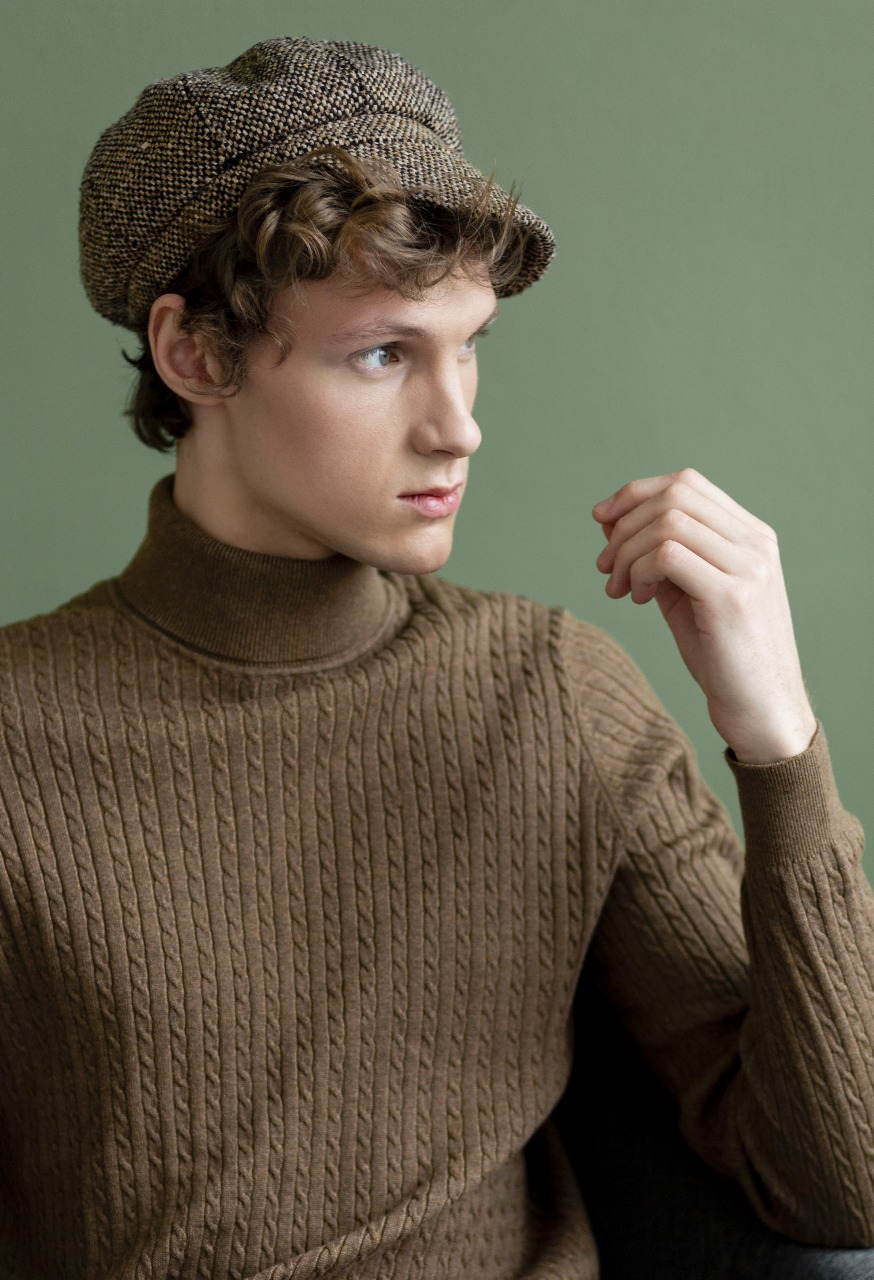 Luxury pullovers  & sweaters manufactured in Madagascar